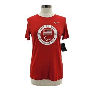 NWT Nike Dri-Fit United States Paralympic Team Red Graphic T-Shirt Womens Medium